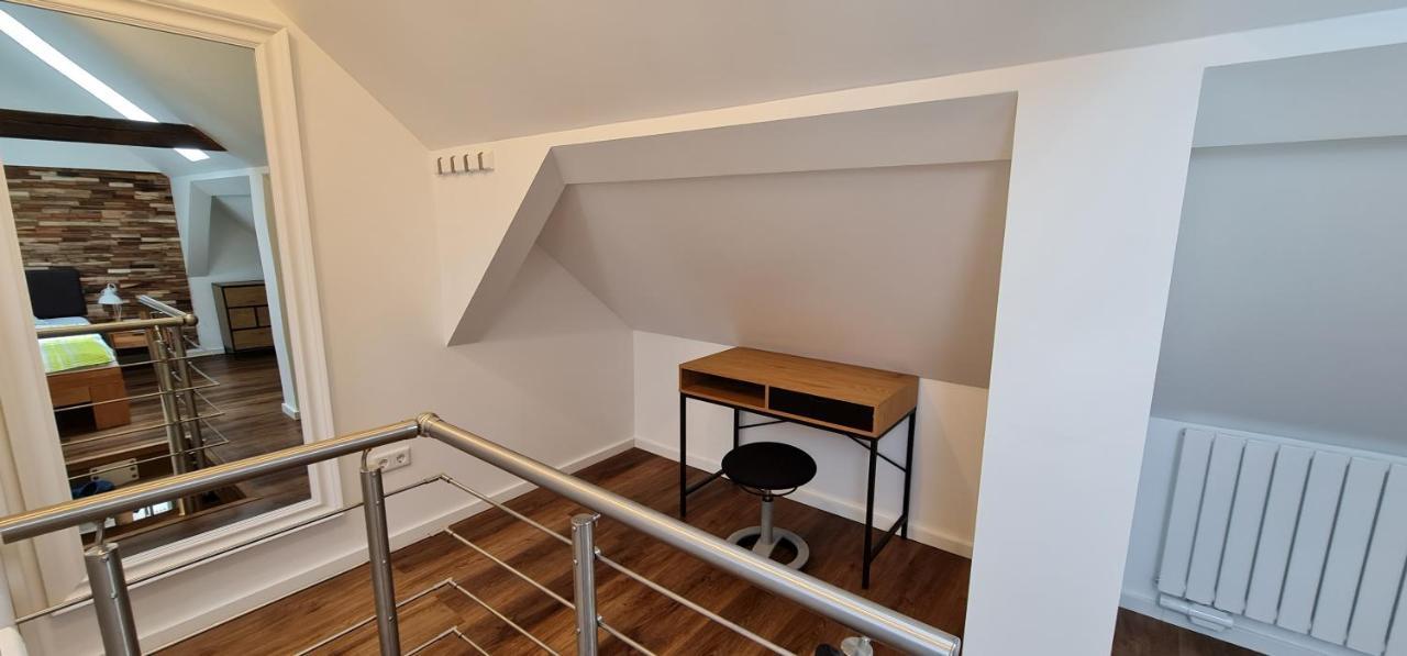 Apartment-1 Rodermark Bagian luar foto